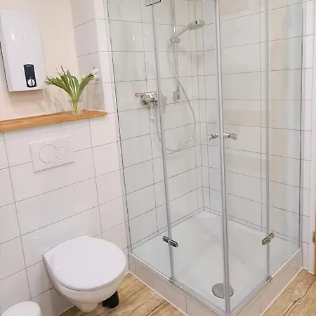 Gemuetliches Mit Garten I Parkplatz I 10 Min Zur Altstadt Koblenz (Rhineland-Palatinate)