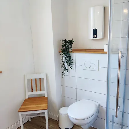 Gemuetliches Mit Garten I Parkplatz I 10 Min Zur Altstadt Apartman Koblenz