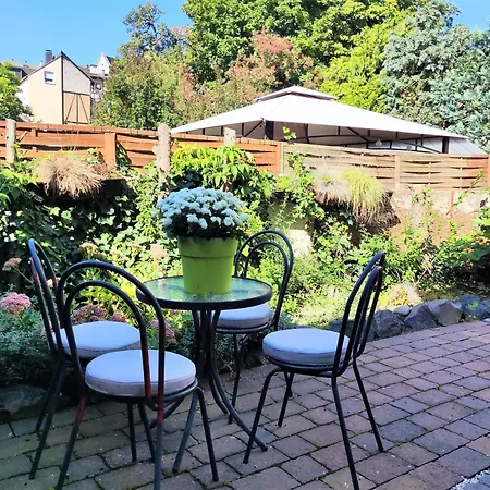 Gemuetliches Mit Garten I Parkplatz I 10 Min Zur Altstadt Coblenza