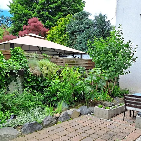 Gemuetliches Mit Garten I Parkplatz I 10 Min Zur Altstadt * Coblença