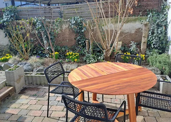 Gemuetliches Mit Garten I Parkplatz I 10 Min Zur Altstadt Appartement